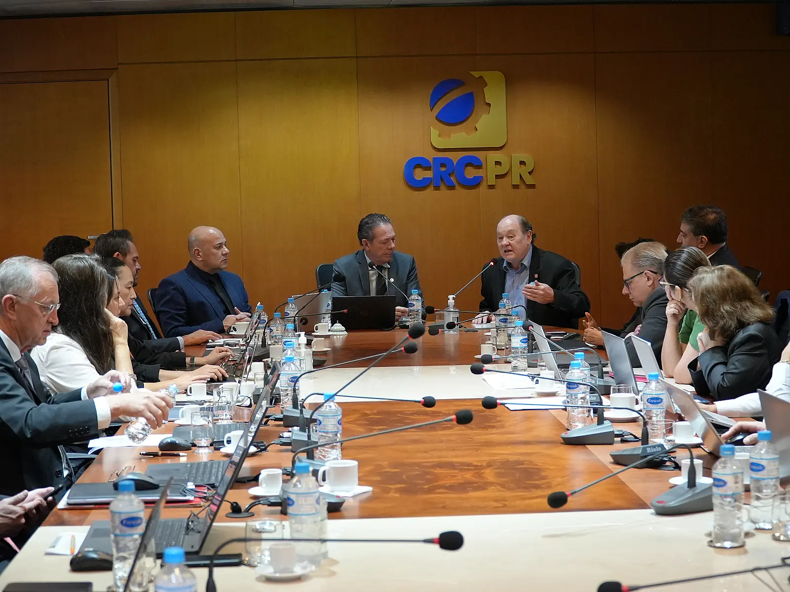 Em abril, Plenária do CRCPR recebeu representante do Observatório Social do Brasil e presidente da Câmara de Vereadores de Curitiba