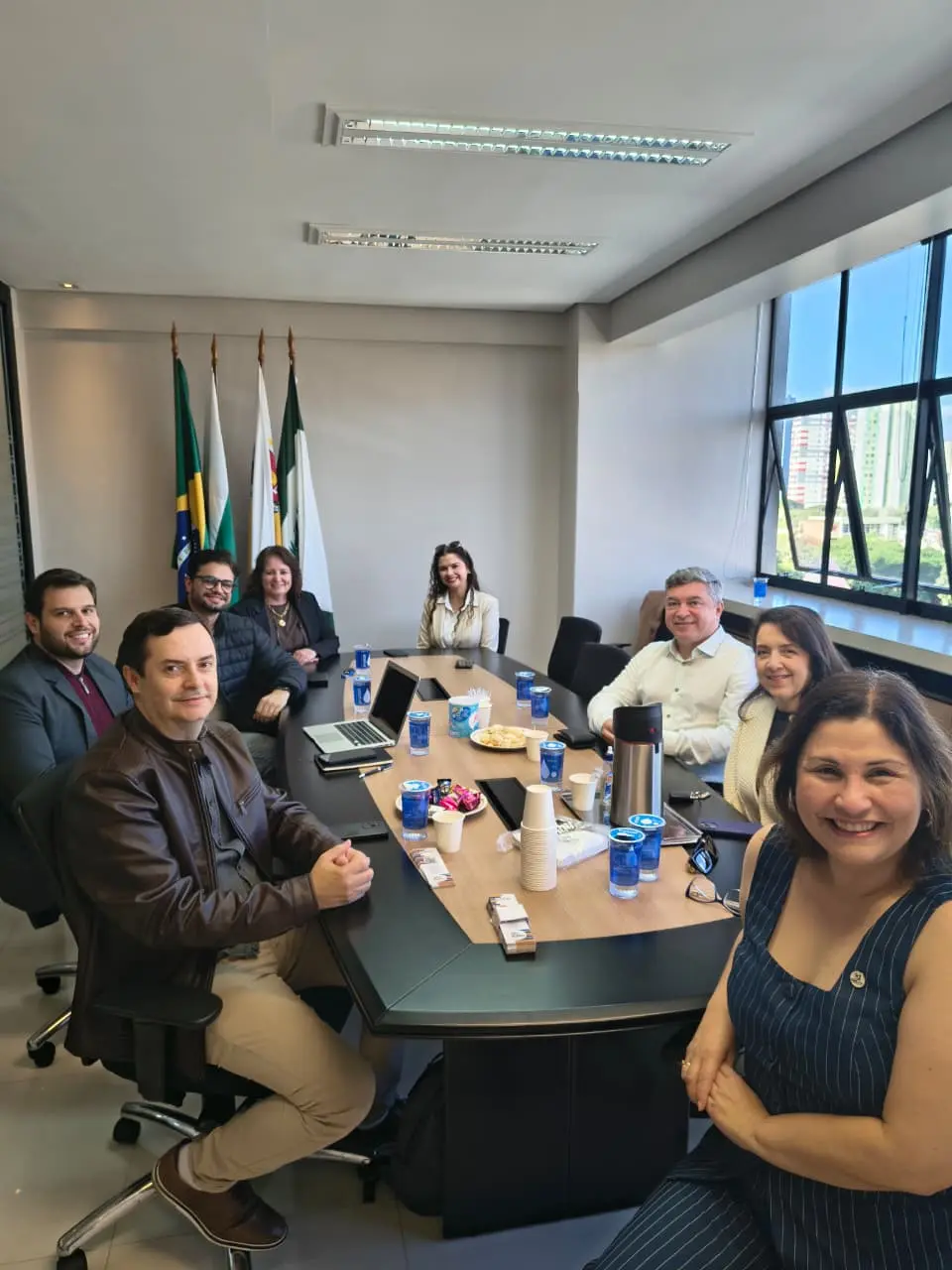 Da esq. p/ dir: Lenon Marcato, Alan Alves, Flavio Augusto Forcelli, Denisa Borçato, Adriana de Assis Pires, Glicério Rampazzo, Miriam da Silva Braz e Ariane Yumi.