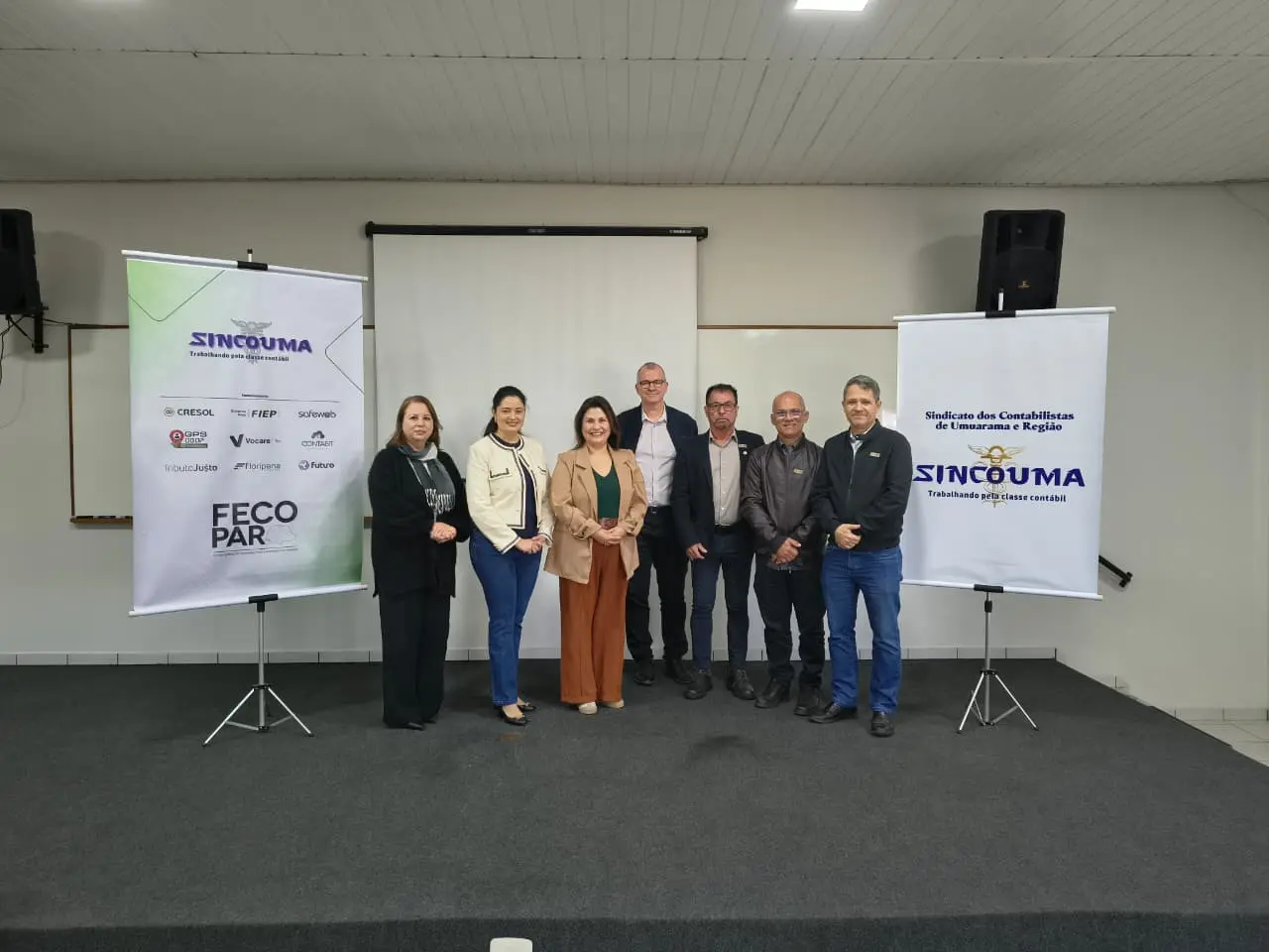 da esq. p/dir: Edileusa Borçato, Sara Emmanuelle Martins Scarpetta, Ariane Yumi, Anselmo Luiz Pedrangelo, Carlos Bueno de Morais, Sérgio Haber e Jean Corradini